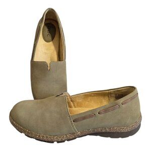 BOC Born Concept Niki Slip On Loafer Flat Shoes Taupe Women's Size 8M